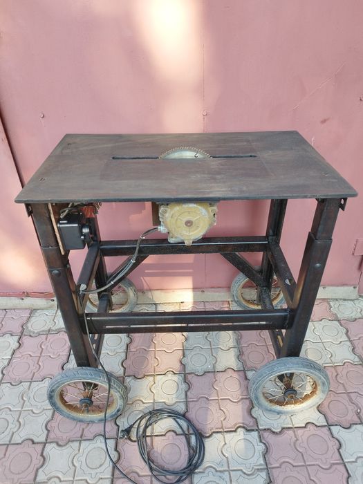 Продам пилораму 220