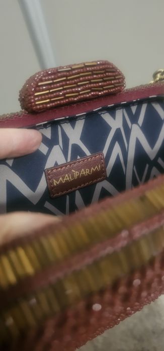 Дамски оригинален клъч на марката MALIPARMI.
