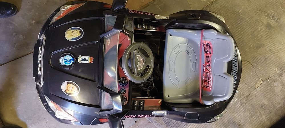 Продам детскую машину Ауди