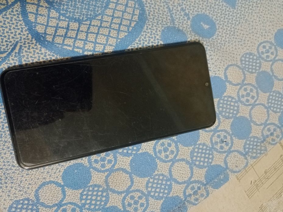 Wiko 10 128gb в хорошем состояний