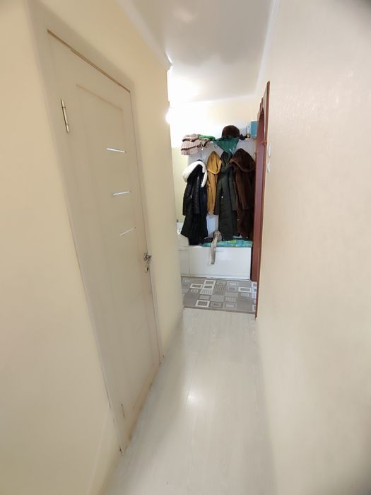 Продается 2-комн (4-32, 1 эт)