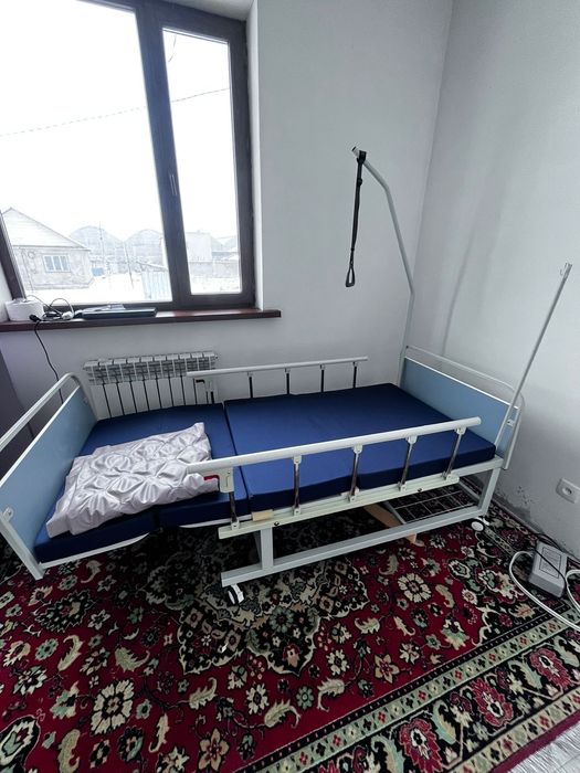 Унверсальный медицинский кровать сатылады пролежни матрасымен