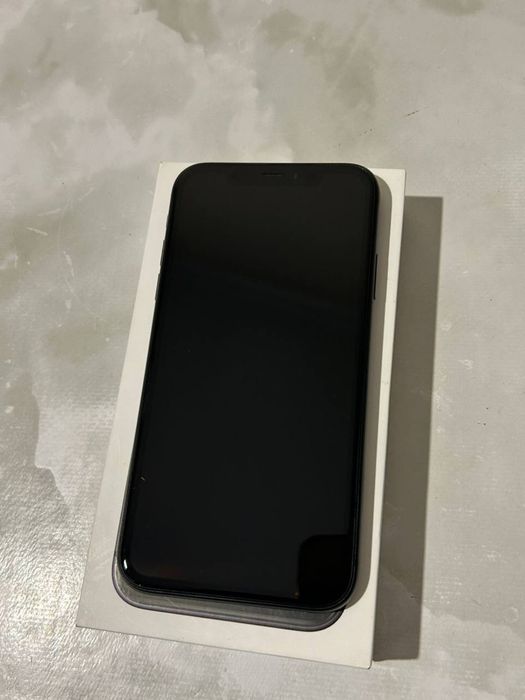 Iphone XR с коробкой