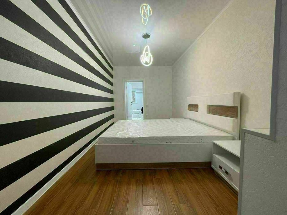 2/3/4 (ЦУМ) Ц-7 посольство Кореи Ор-р 110 - школа