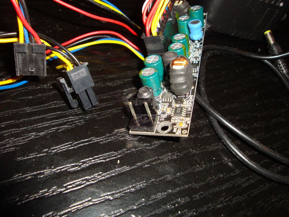 sursa calculator mini itx 60w + alimentator