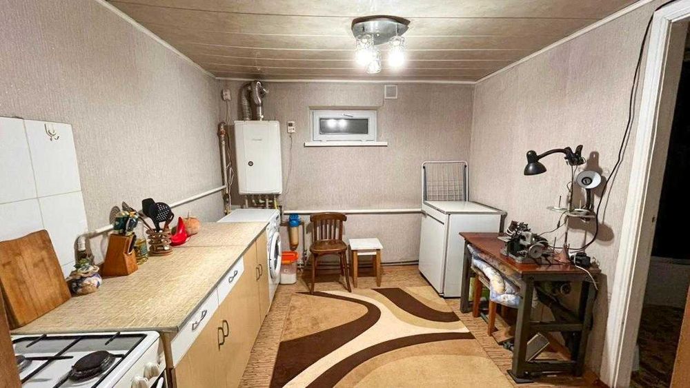 Продается дом в районе обл больницы Константин Империя