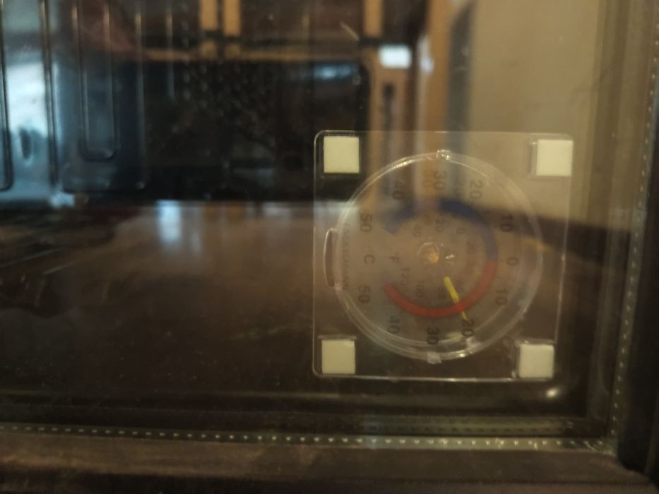 Хладилна витрина