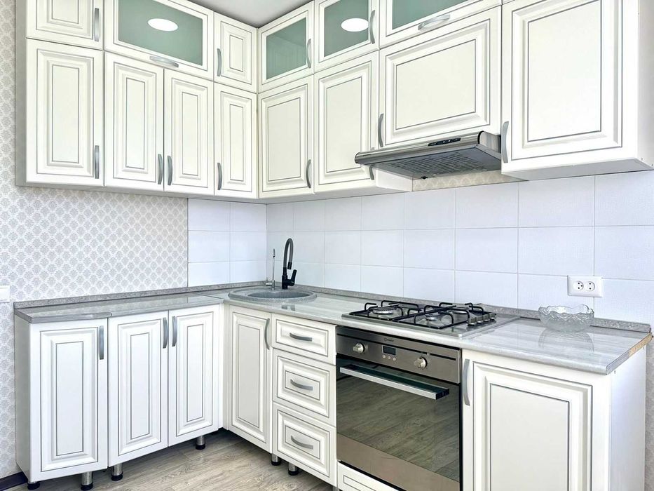 продам 3 комнатную квартиру