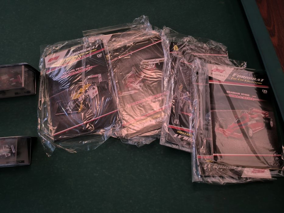 Machete F1 Libertatea