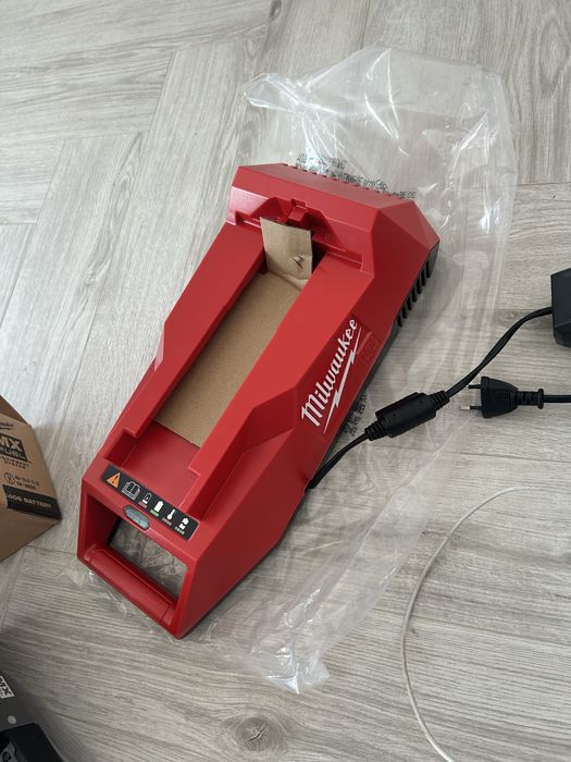 Milwaukee MXF C incarcator