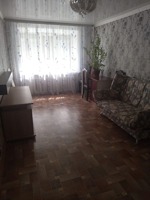 Сдается 2 комн квартира