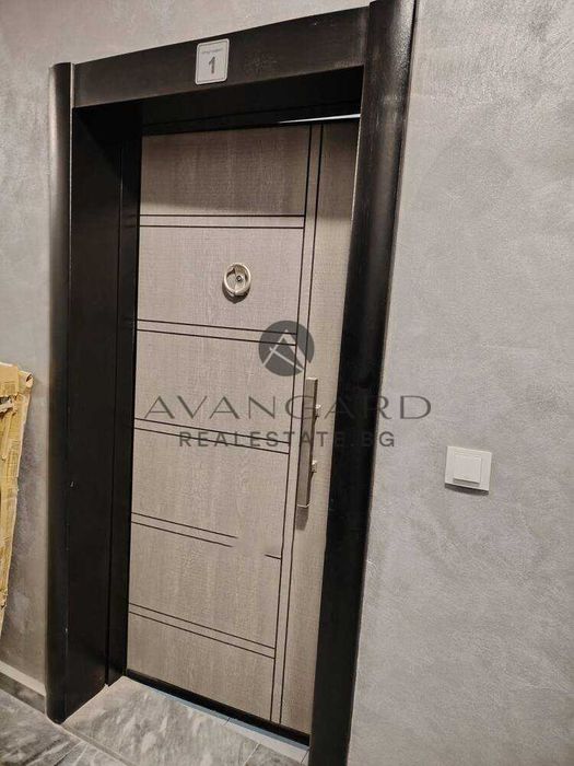 Продава се Двустаен апартамент в Пловдив, Кючук Париж - 72 кв.м за 815 €/кв.м - Снимка #8