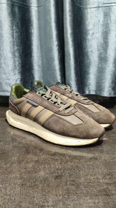Оригинальные кроссовки Adidas