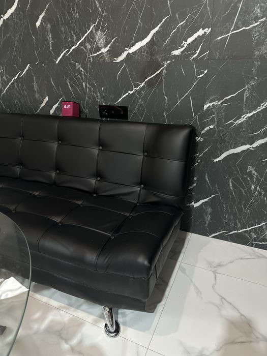 Продам диван ,в использовании 3 месяца