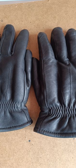 Срочно продам зимнию перчатку!