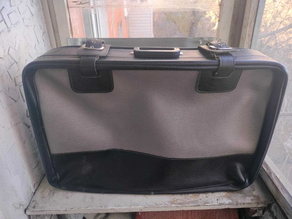 продаю чемодан и дипломат СССР