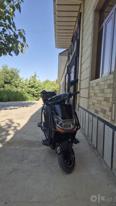 Skutir moto elektron