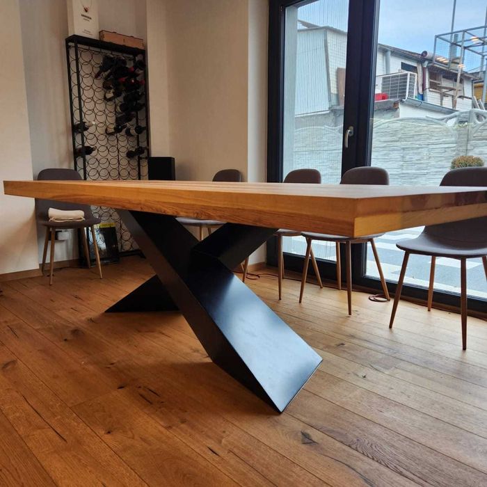 producător de mobilier premium metal + lemn