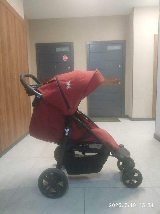 Коляска прогулочная Joie Litetrax 4 flex б/у