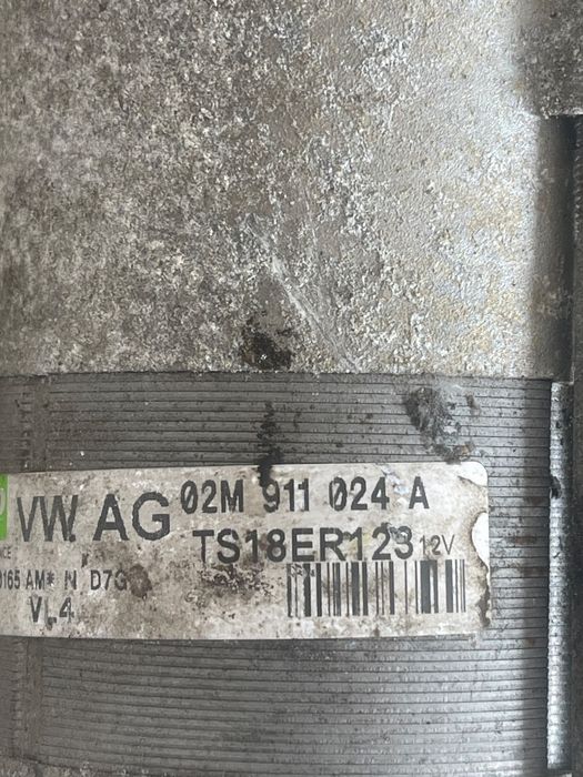 Electromotor Volkswagen Tiguan 5N_ 2007 - > 2.0 Tdi Cba 02M911024A