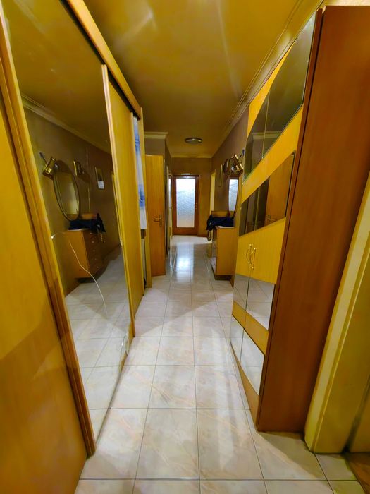Продава се Тристаен апартамент в София, Гоце Делчев - 120 кв.м за 3084 €/кв.м - Снимка #13