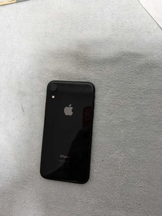 Telefon Iphone Xr 128 Gb - ca si nou - liber orice retea XR- Impecabil
