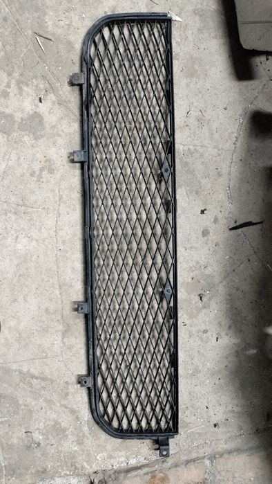 забчасти на мицубиси делика д5