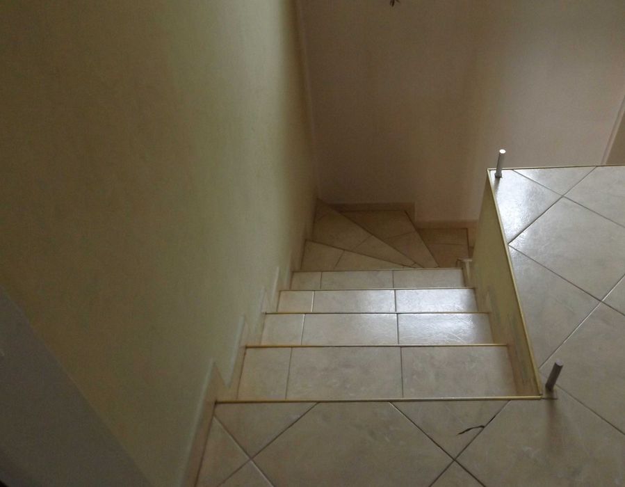 Продава се Къща в Велико Търново, Акация - 300 кв.м за 514 €/кв.м - Снимка #22