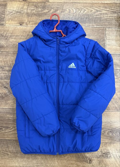 Куртка adidas на мальчика р152