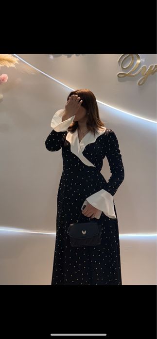 Срочно продам платья 52 размер