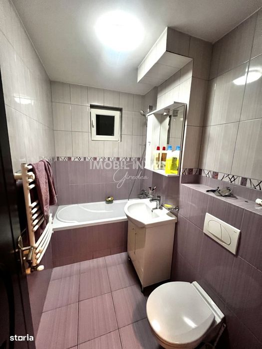 Apartament cu 3 camere, Cetate-Bulevard, etajul 2, balcon