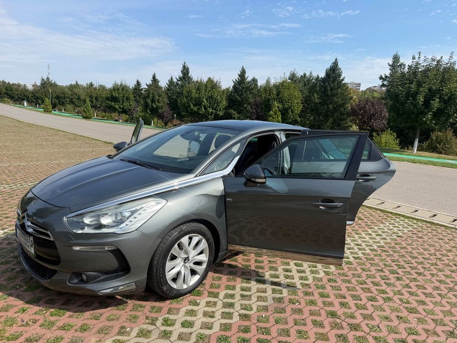 Vand Citroen Hybrid DS5