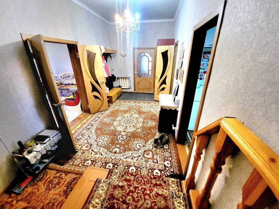 Большой дом в п.Заречный