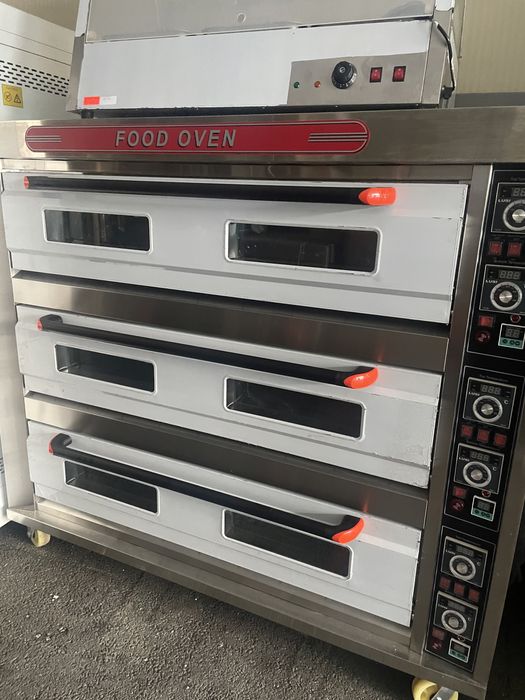 Фурна за пици ф60см и закуски 2 тави 60х40см