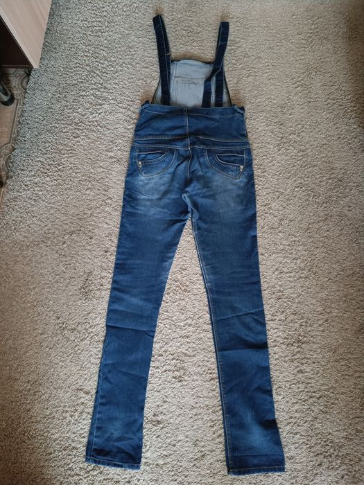 Джинсы-комбенезон для беременных