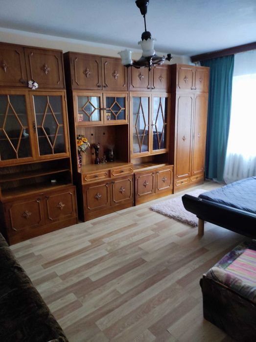 Inchiriez apartament cu 2 camere