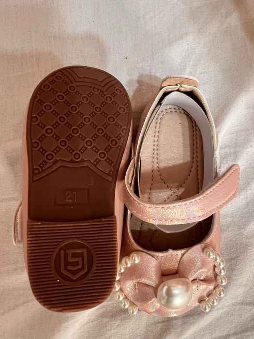 Туфли для девочки