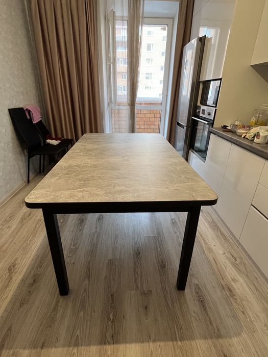 Продам стол-трансформер!