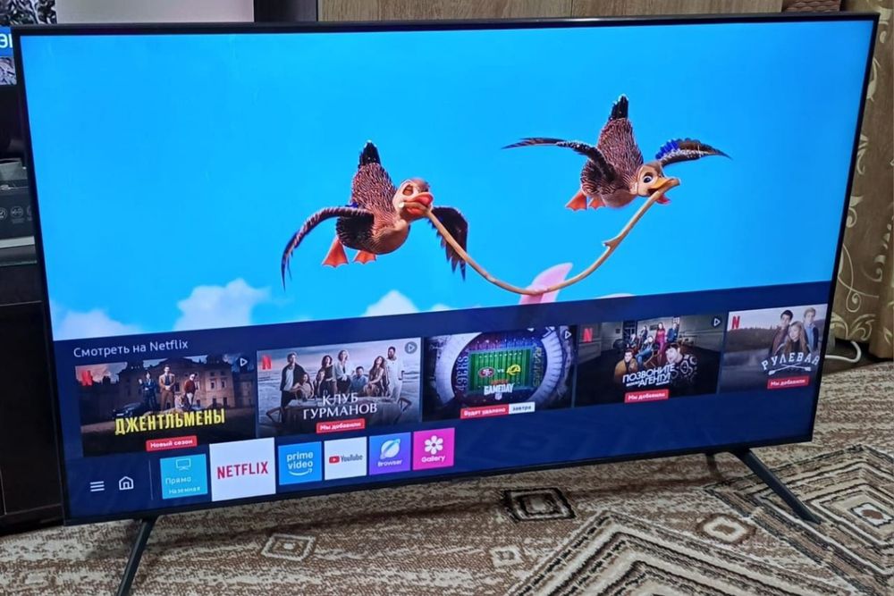 Samsung 130 см 4K smart tv телевизор
