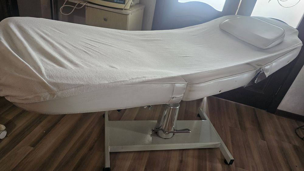 Кушетка для косметолога