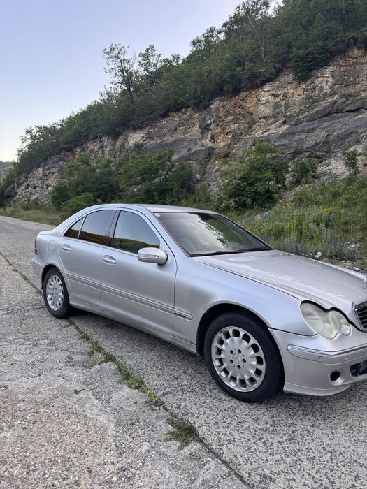 MERCEDES-BENZ C-Class 2005 — imagine 3