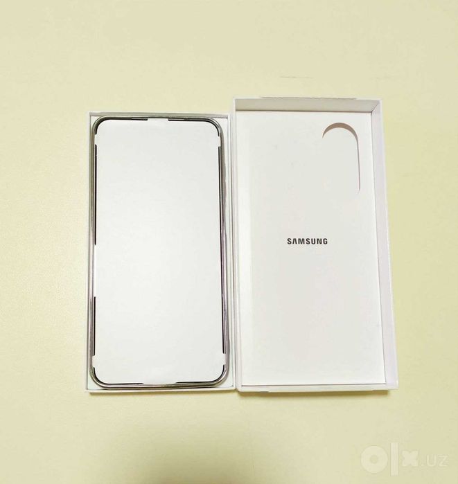 Смартфон Samsung Galaxy A56 5G 8/128GB Green (Зеленый)