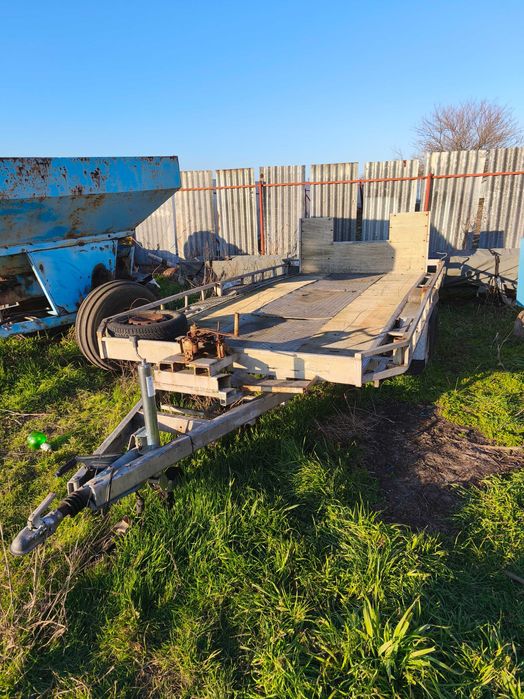 Платформа за коли