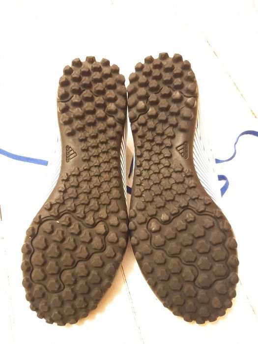 Футболни обувки за момче