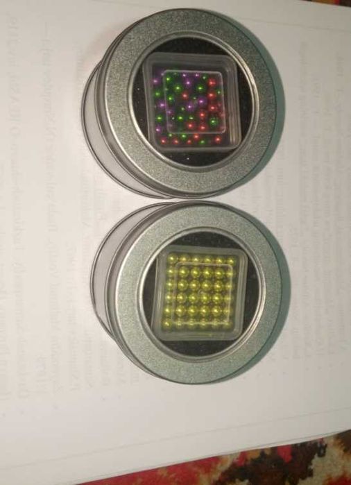 Antistres magnit sharlar Neo cub