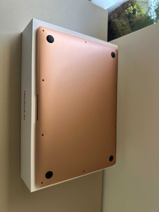 MacBook Air M1 13" 8GB Ram, 256GB SSD