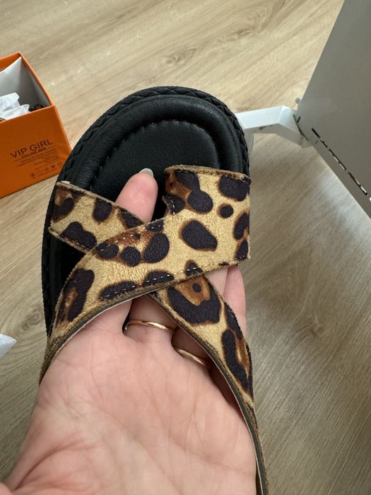 Сандали женски Тренд