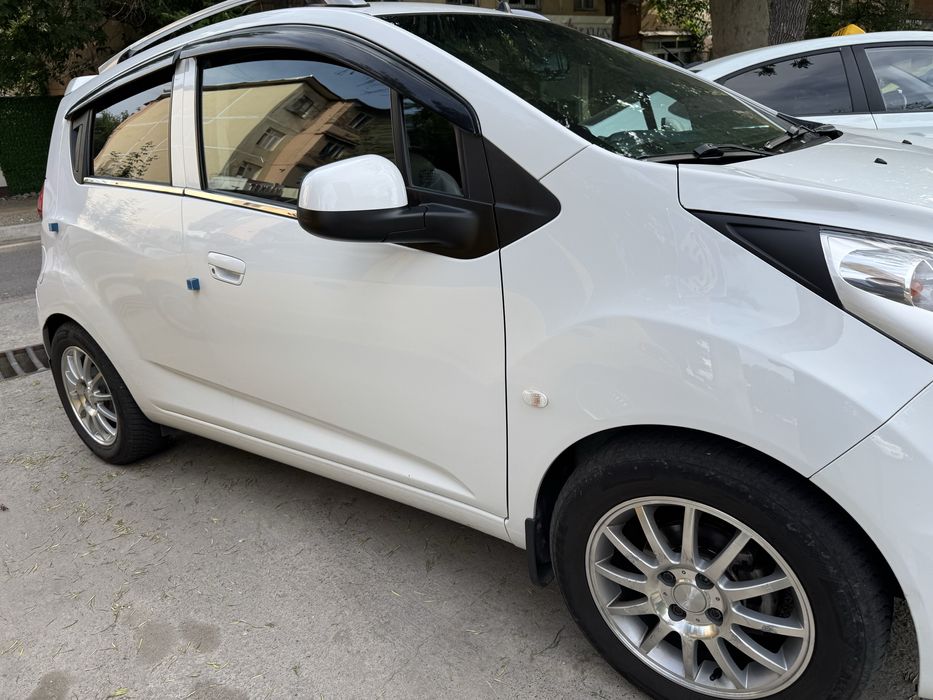 Chevrolet Spark 2018 — 2