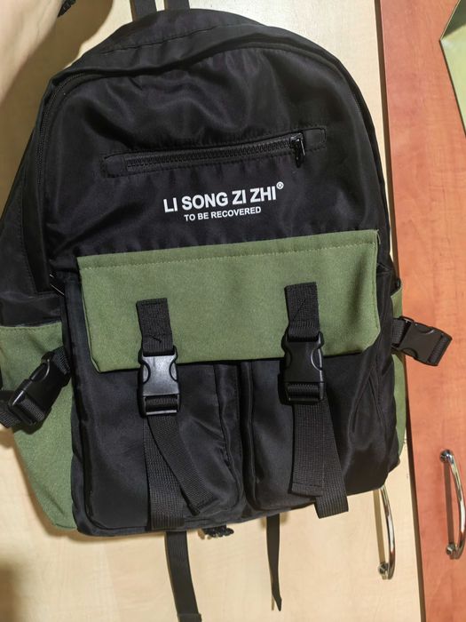 Ghiozdan pentru băieți nou