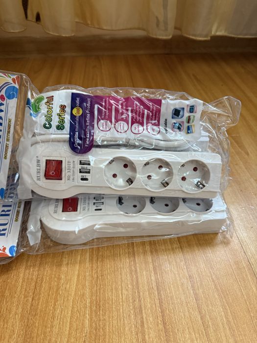 Prelungitor cu 3 intrări, unu pd, doi usb si trei usb